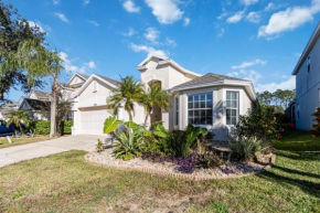 Amazing Vacation Home With Private Pool At Highland Reserve!